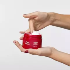 Wella Professionals Ultimate Repair - Máscara Capilar 150ml na internet