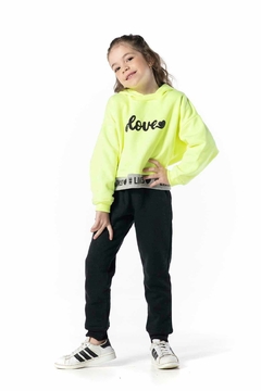 Conjunto Neon LOVE Cropped na internet