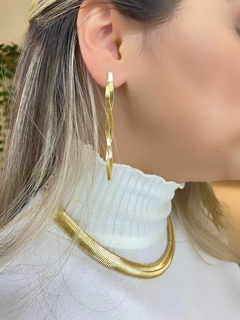 COLAR MALHA DOURADO - comprar online