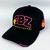 boné trucker preto com logo rosa cbz clothing