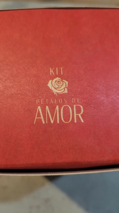 Kit Amor en internet