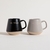 TAZA MUG CONCAVO NEGRO Y BEIGE 405 ML. Modelo Me Time. en internet