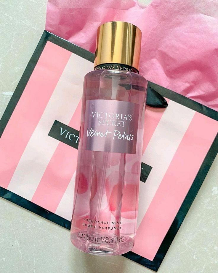 Body Splash Victoria's Secret Velvet Petals 250ml