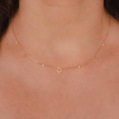 Choker Corações Vazados e Micro zircônia Banhado a Ouro 18k