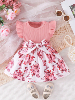 Vestido con Estampado Floral Rosado