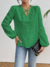 Camisa Feminina em Leise com Decote V e Cordão no Busto - Verde - Clamilli