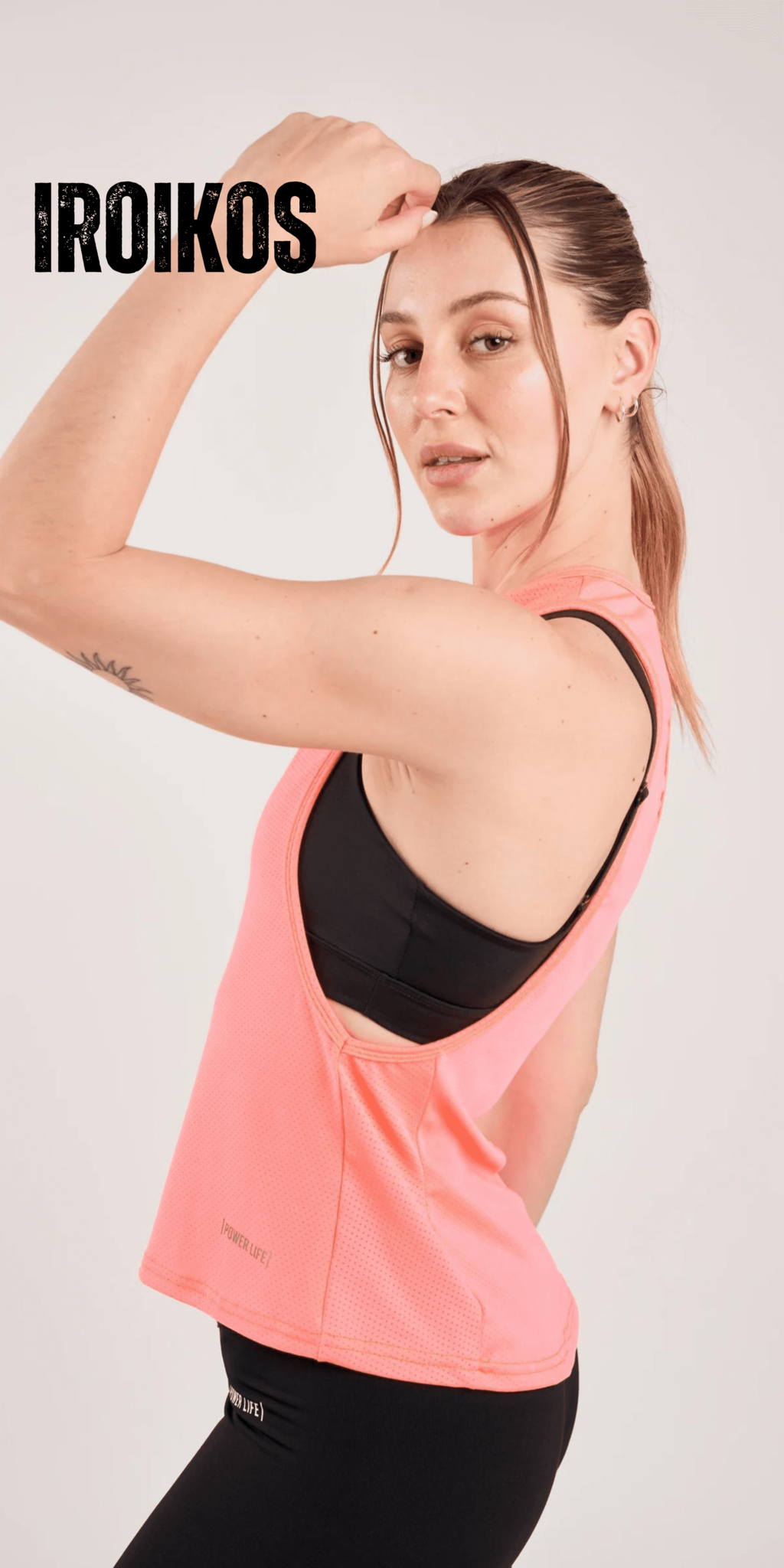 Musculosa deportiva mujer. Comodidad y elegancia para entrenar