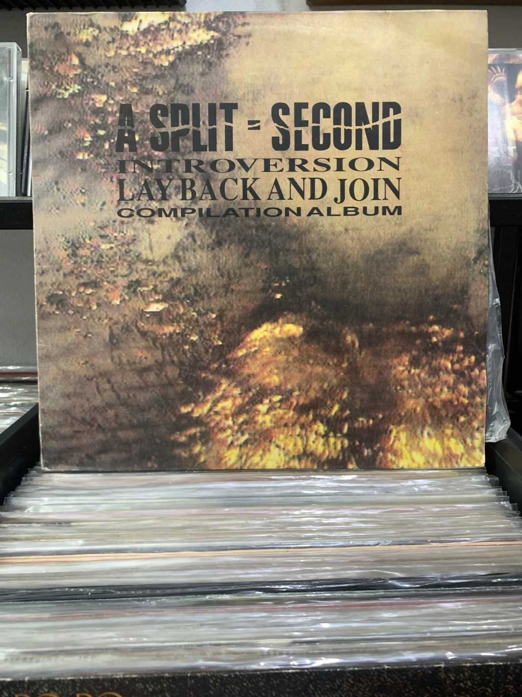 A SPLIT SECOND - LAY BACK AND JOIN ( 1990 )