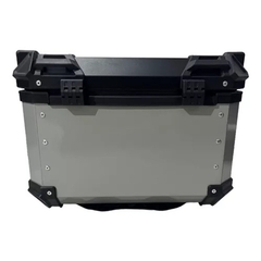 BAU ALUMINIO CROMADO OUTBACK TRASEIRO 45L TOP CASE C/ FORRO - Strada Moto Parts