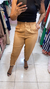 Calça linho cenoura com botão. - Dona onça fashion