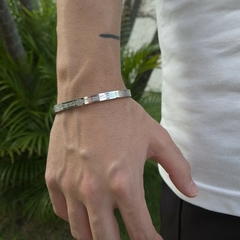 Bracelete desenhado