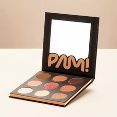 PALETA MULTIFUNCIONAL 9 CORES - CONTORNO + BLUSH + ILUMINADOR 9 NECESSÁRIOS! PAM BY PAMELLA na internet