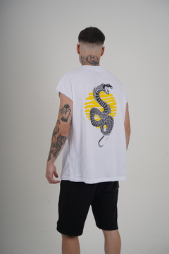 Remera sin mangas COBRA - xtc