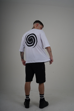 Remera boxy fit HYPNOSIS - tienda online