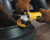 Esmerilhadeira Angular 5" DEWALT 1400W 220V DWE4314-B2 - Morlin Ferramentaria: tudo em ferramentas, máquinas e acessórios