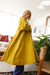 ANTONIA'S VELVET COAT AMARILLO en internet