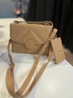 Imagen de CARTERA BEIGE IMPORTADA