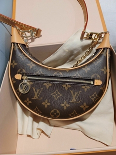 Bag LV Monogram Loop Hobo - comprar online