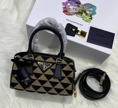 bag PRADA symbole top-handle mini en internet