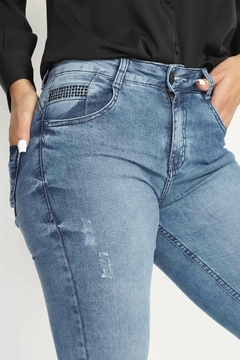 Calça Jeans Feminina Skinny Midi Biotipo Cintura média - loja online
