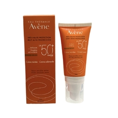 Avene Crema con color SPF50+ 50 ml