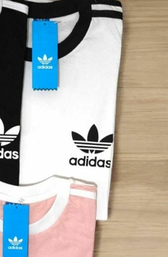 Remera Retro” Adidas” - comprar online