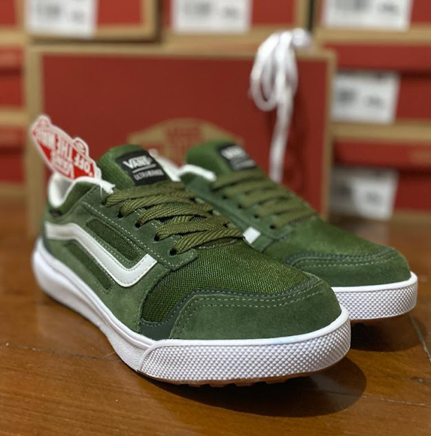 Vans ultrarange best sale verde musgo