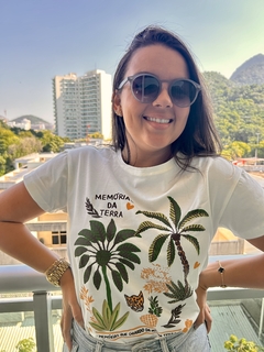 T-shirt memorias da Terra - comprar online