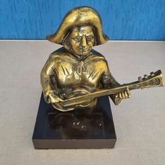 Escultura tipo nordestino com viola - comprar online