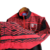 Jaqueta Corta-Vento Flamengo 22/23 Masculina Umbro - Vermelho com detalhes em preto