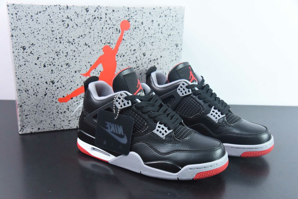 Jordan 4 store og bred 2019