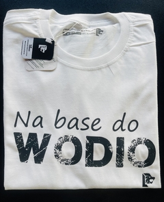 T-Shirt Na base do WODIO na internet