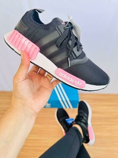 ADIDAS NMD PRETO E ROSA