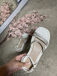 FLATFORM LUIZA com STRASS