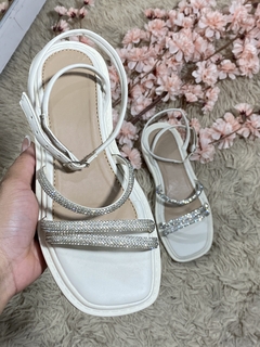 Imagem do FLATFORM LUIZA com STRASS