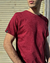 REMERA ESSENTIALS B.H. BORDO - tienda online