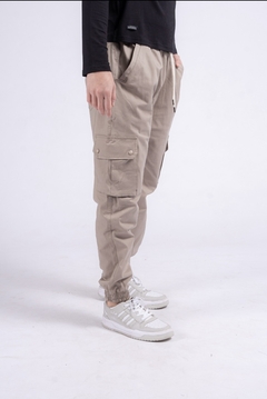 Jogger Cargo Mucambo