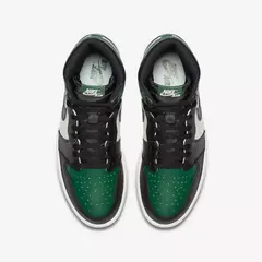 Air Jordan 1 High OG Pine Green na internet