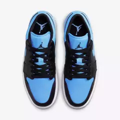 Air Jordan 1 Low Black University Blue na internet