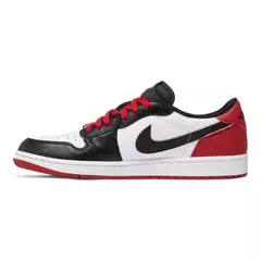 Air Jordan 1 Low OG Black Toe na internet