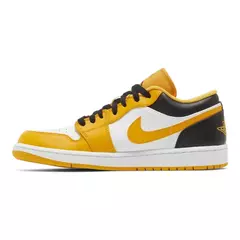 Air Jordan 1 Low Taxi na internet