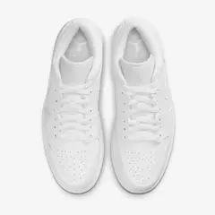 Air Jordan 1 Low Triple White na internet