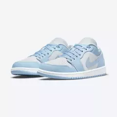 Air Jordan 1 Low WMNS University Blue