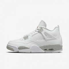 Air Jordan 4 Tech White na internet