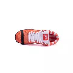 Concepts x Nike SB Dunk Low Orange Lobster na internet