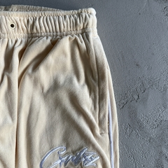 Corteiz Allstarz VVS Velour Cream - comprar online