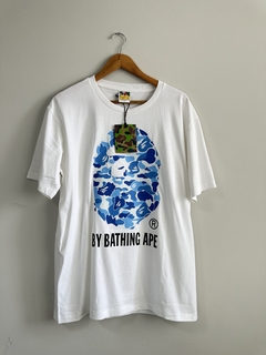 Camiseta Bape ABC Camo By Bathing Tee White/Blue - comprar online