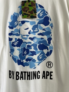 Imagem do Camiseta Bape ABC Camo By Bathing Tee White/Blue