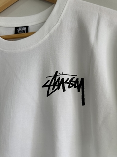 Camiseta Stussy Fuzzy Dice White na internet