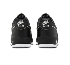 Air Force 1 '07 'Black White' na internet